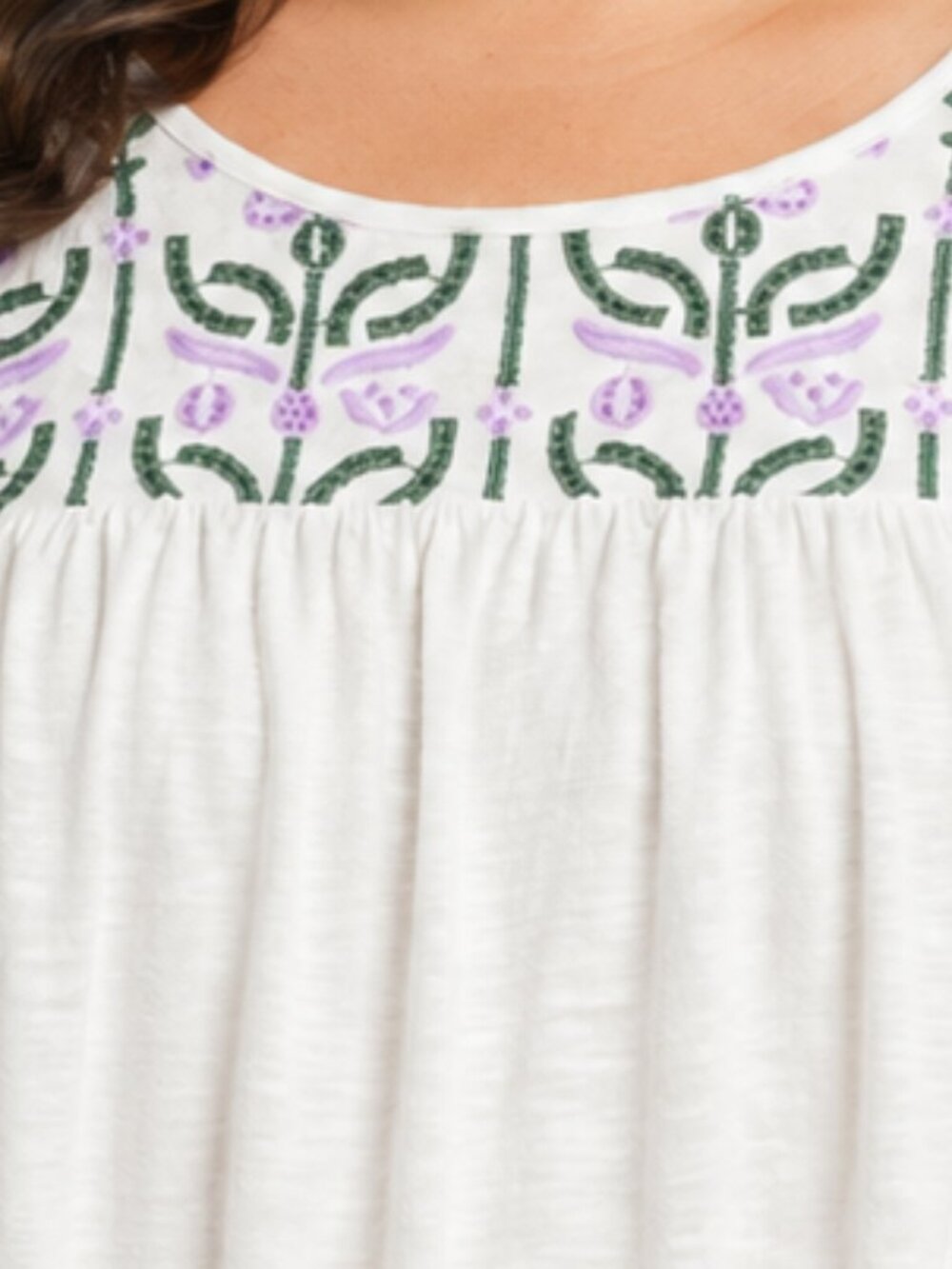 Lane Bryant Top 22/24 (3X) White Peasant Blouse Embroidered Swing Boho T-Shirt - Picture 2 of 3